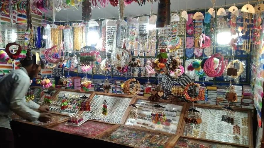 Gole Market