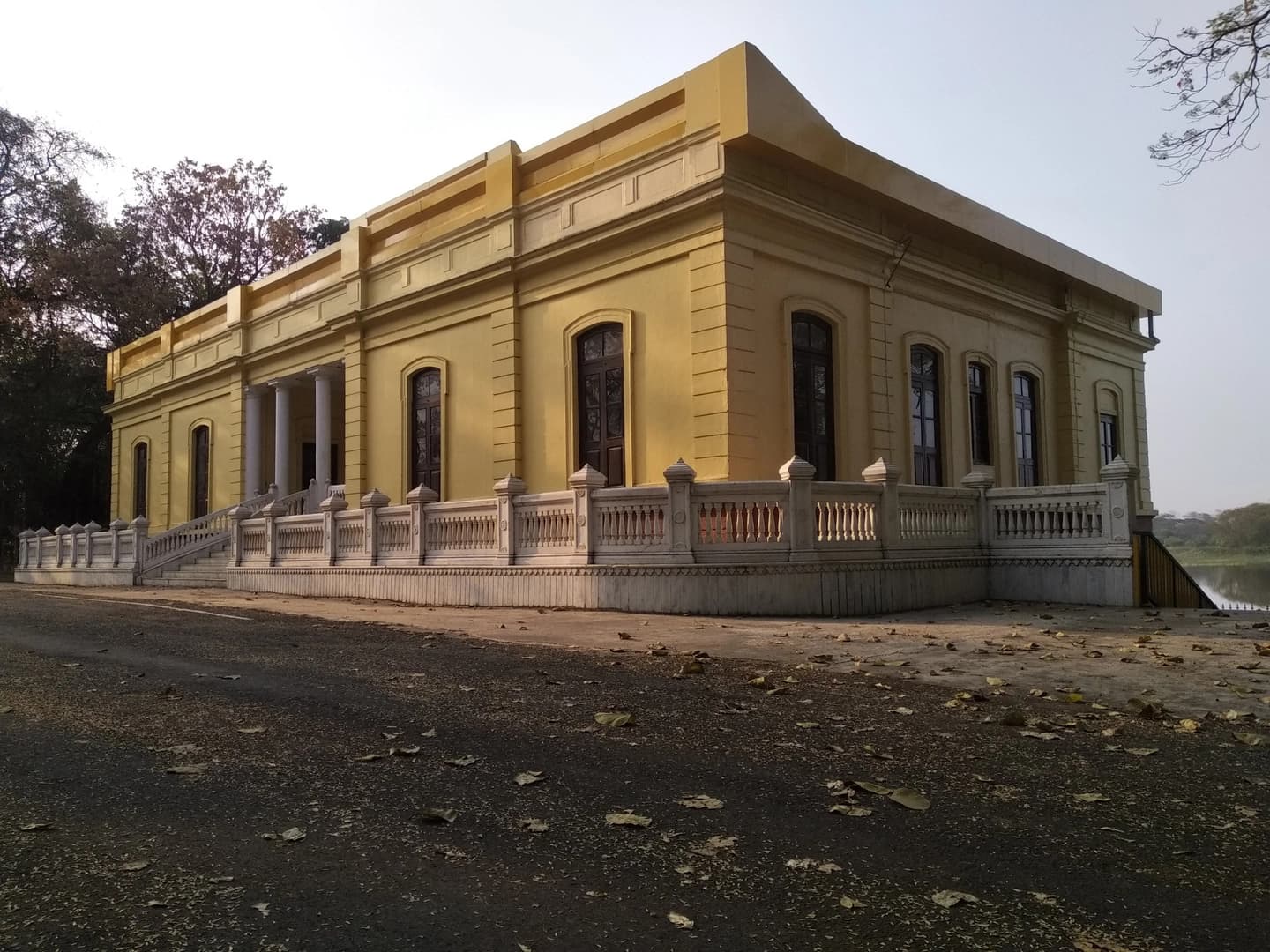 Sukh Niwas Palace