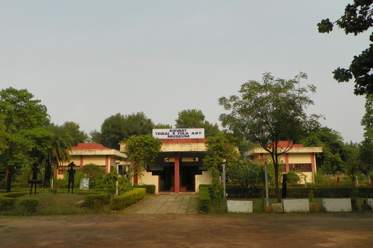 Tribal & Folk Art Museum