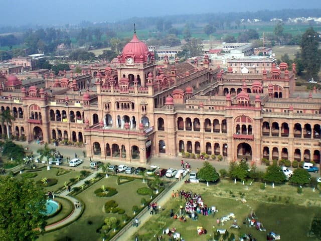 Khalsa College