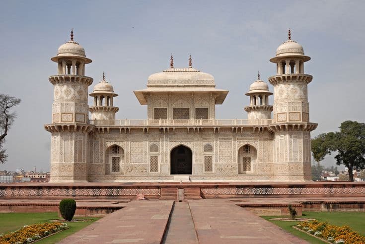 Tomb of I'timād‑ud‑Daulah (Baby Taj)